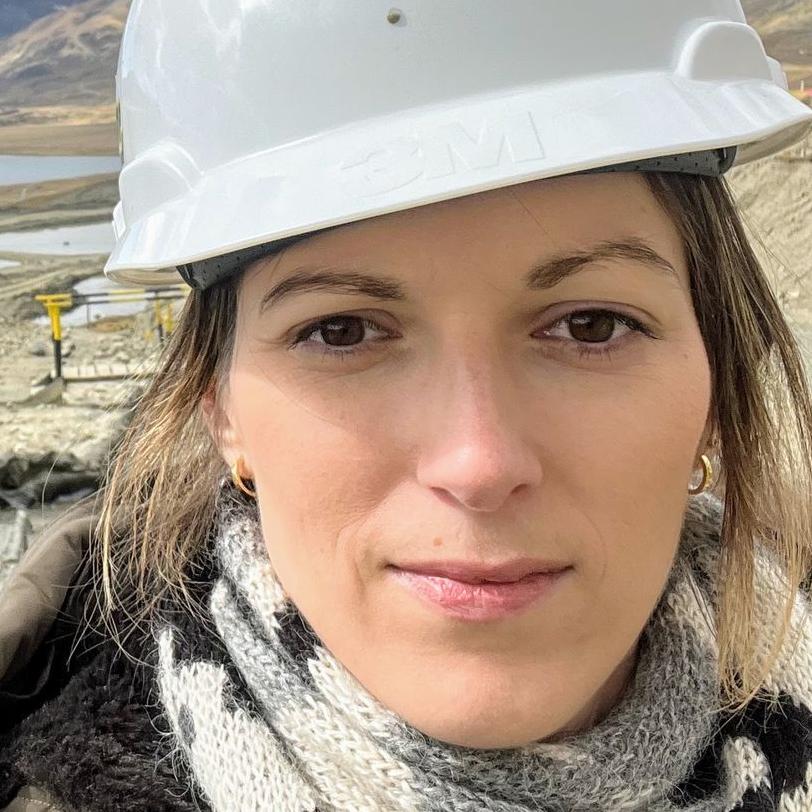 Desirée Binternagel, CEO of Fairever Besides talking about fair gold at conferences or other events, I keep in close touch with the mines we source from and bring change into the jewelry business.